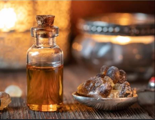 Encens fait maison, composé de matières premières biodégradables.